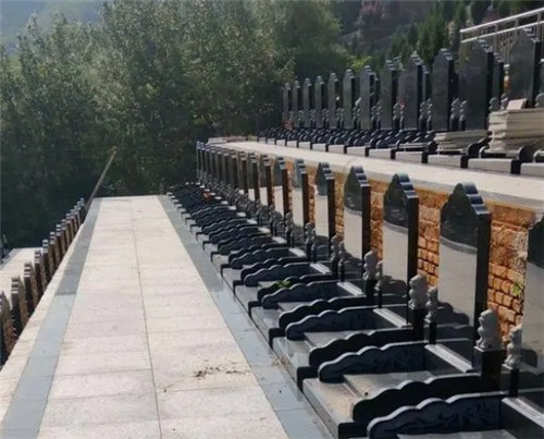 西安墓地价格怎么算