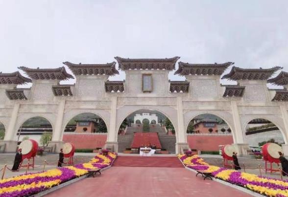 西安霸陵墓园新区宝地，环境优美！