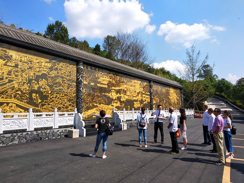 西安寿阳山墓园赴长松寺学习考察园区管理建设