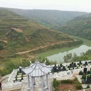 西安到高桥墓园怎么走,高桥墓园艺术园区怎么样