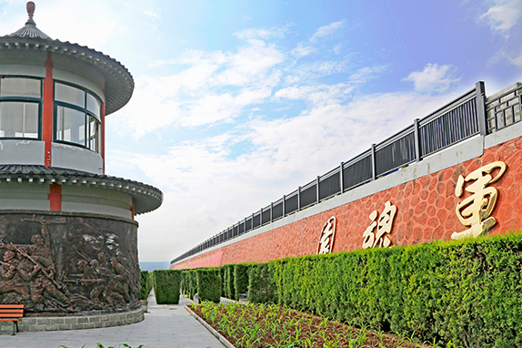 西安霸陵墓园新区公墓-预约来园 免费接送